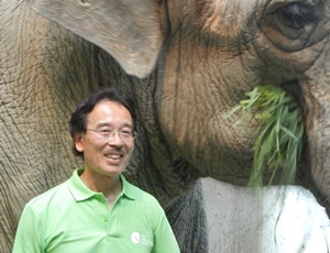 上野動物園-園長写真2.jpg